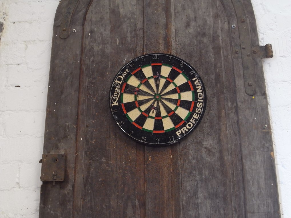 <h3><a href="internallink:130453">Leisure room for games and fun</a></h3>